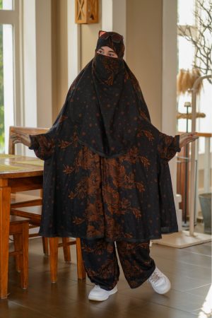 Khimar With Plazu Code: 200